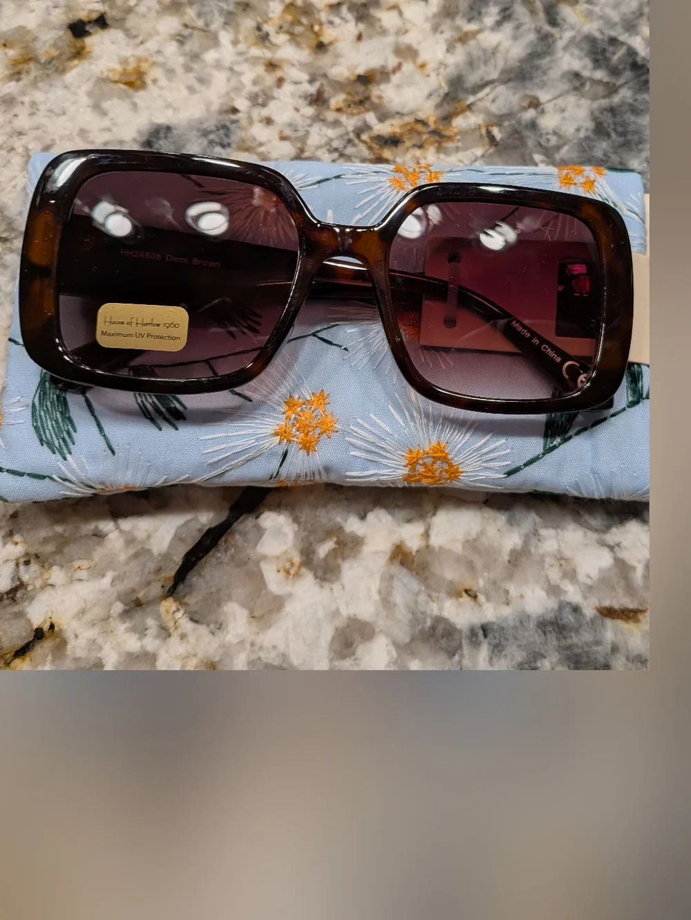 New With Tags! House of Harlow 1960 Square Sunglasses With Case